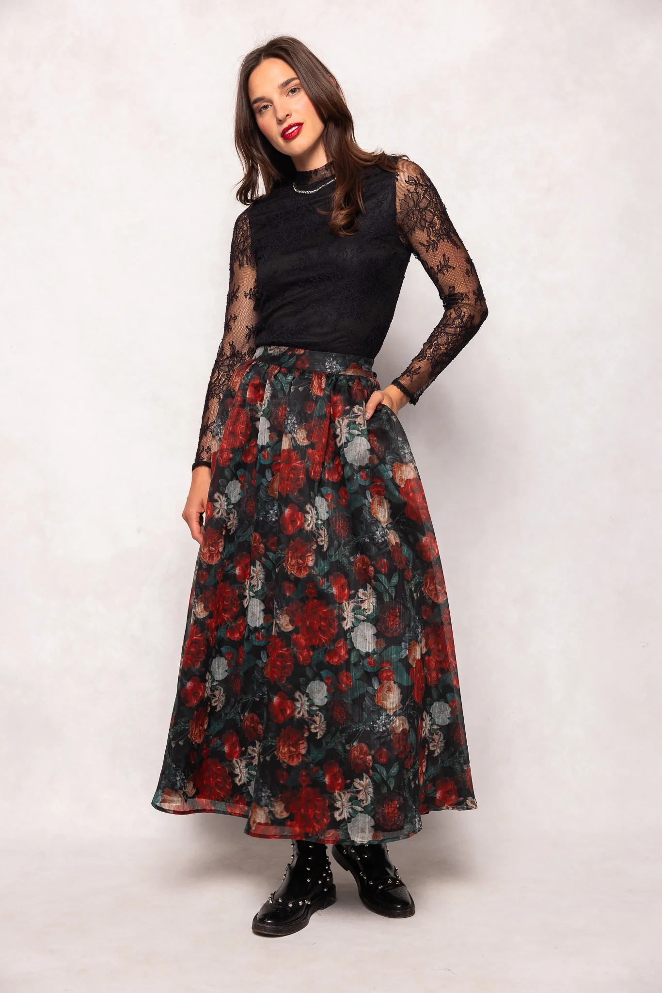 NEW Vanessa Skirt in Midnight Roses