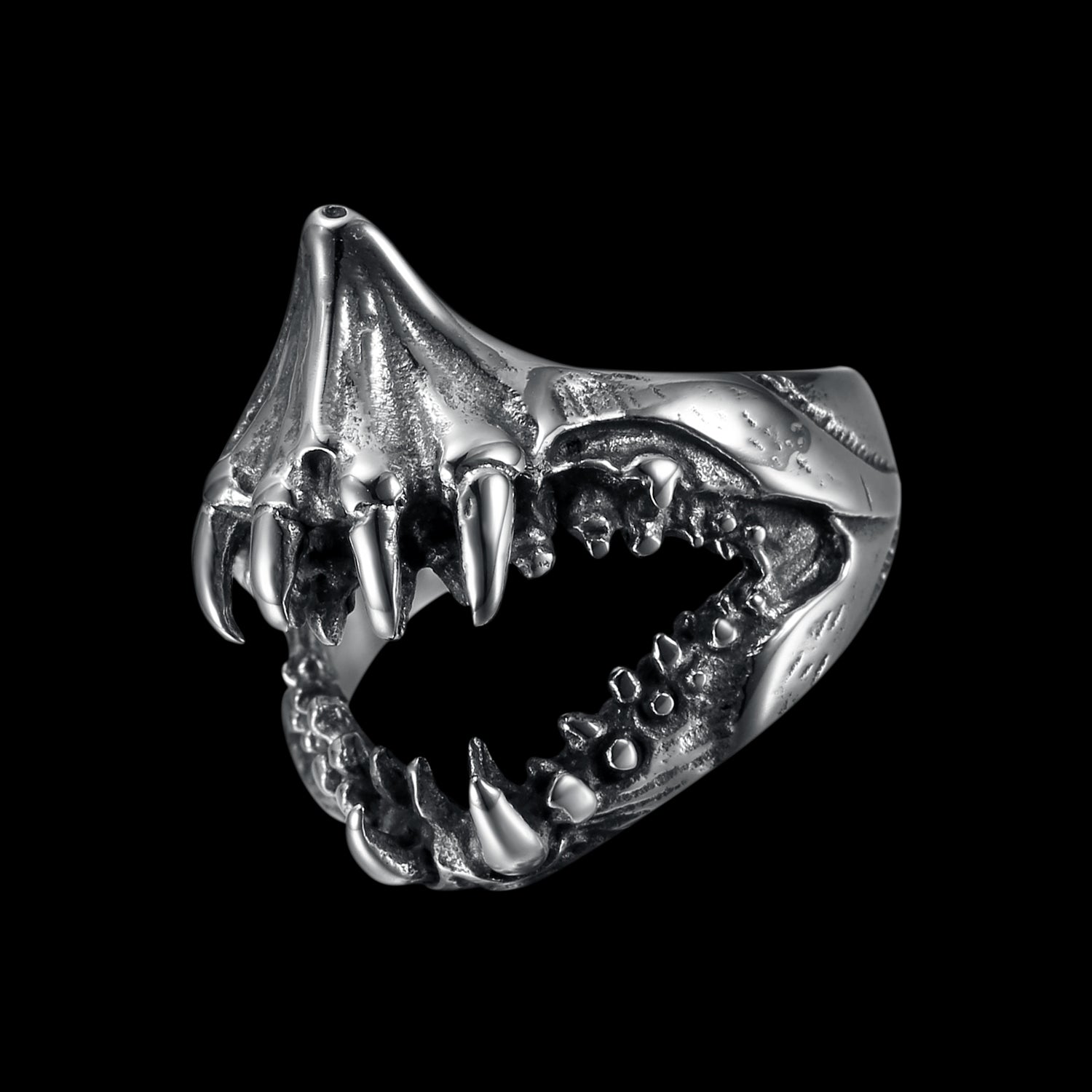 SHARP TEETH RING