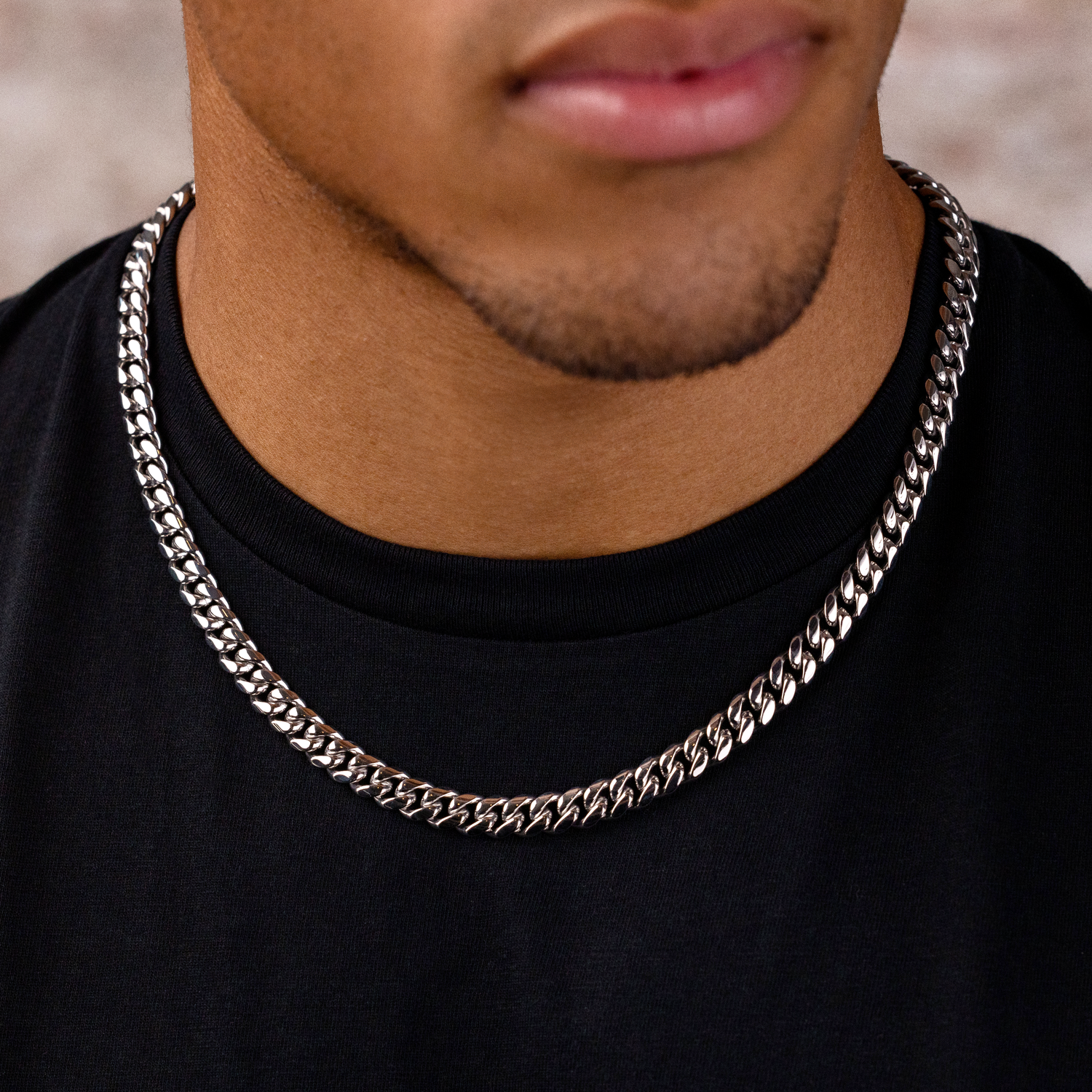 Miami Cuban Link Chain in White Gold- 8mm