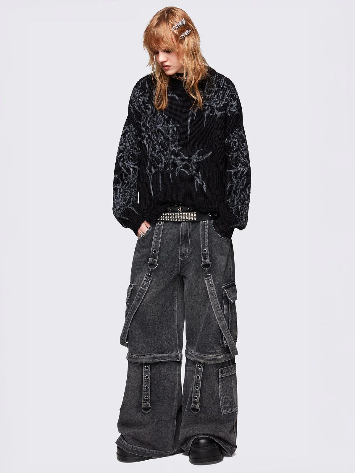 Minga Thorns Black Sweater