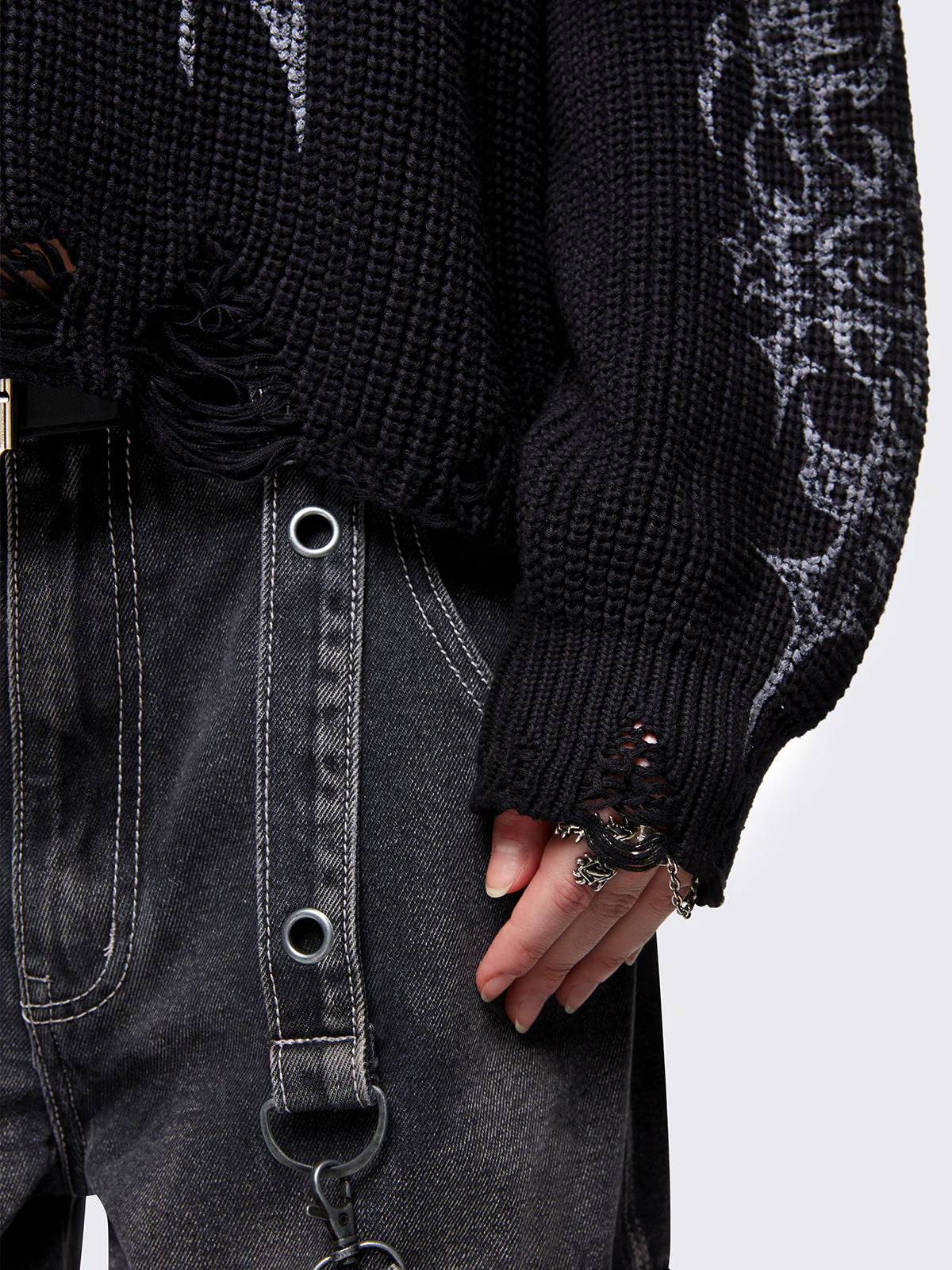 Minga Thorns Black Sweater