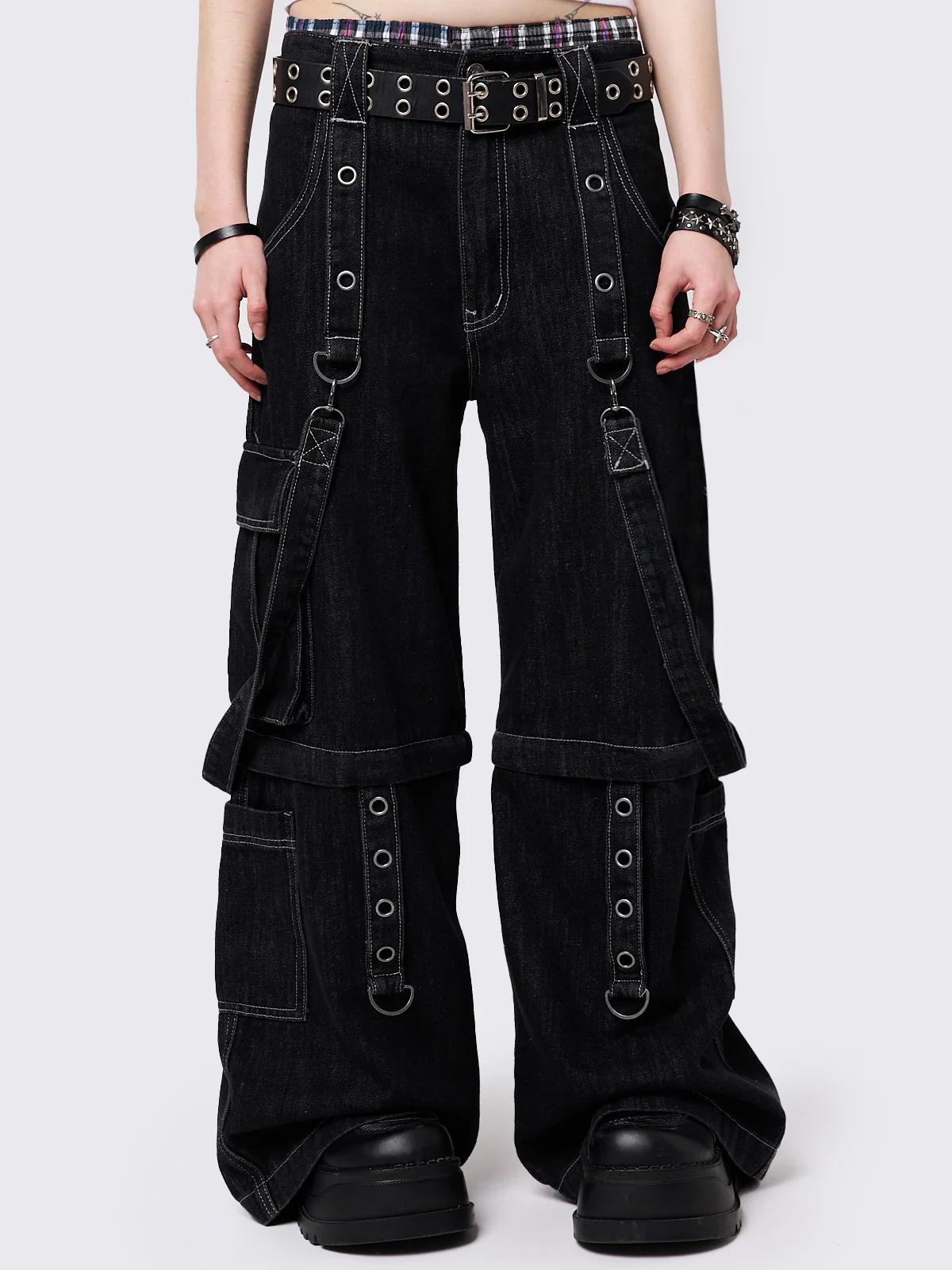 Minga Trek Black Cargo Jeans