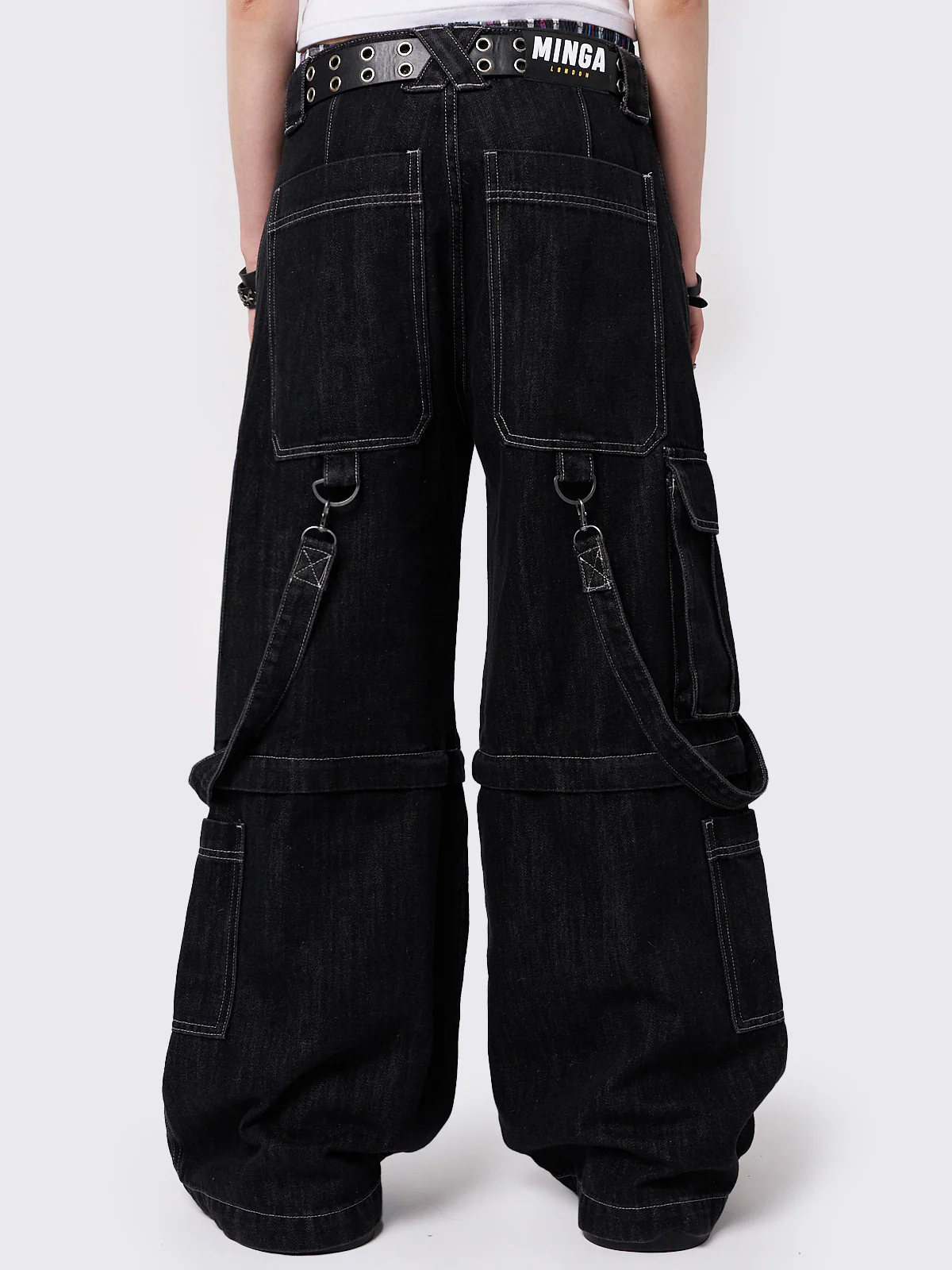 Minga Trek Black Cargo Jeans