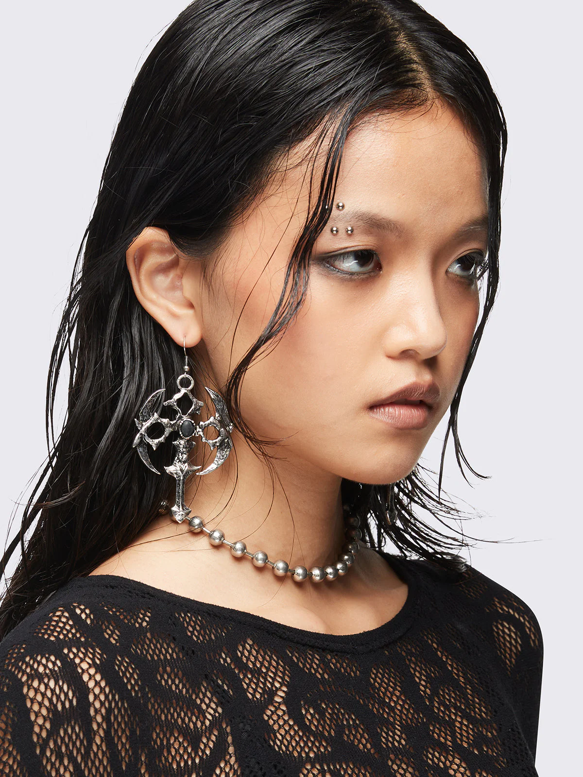 Minga Gothic Cross Earrings