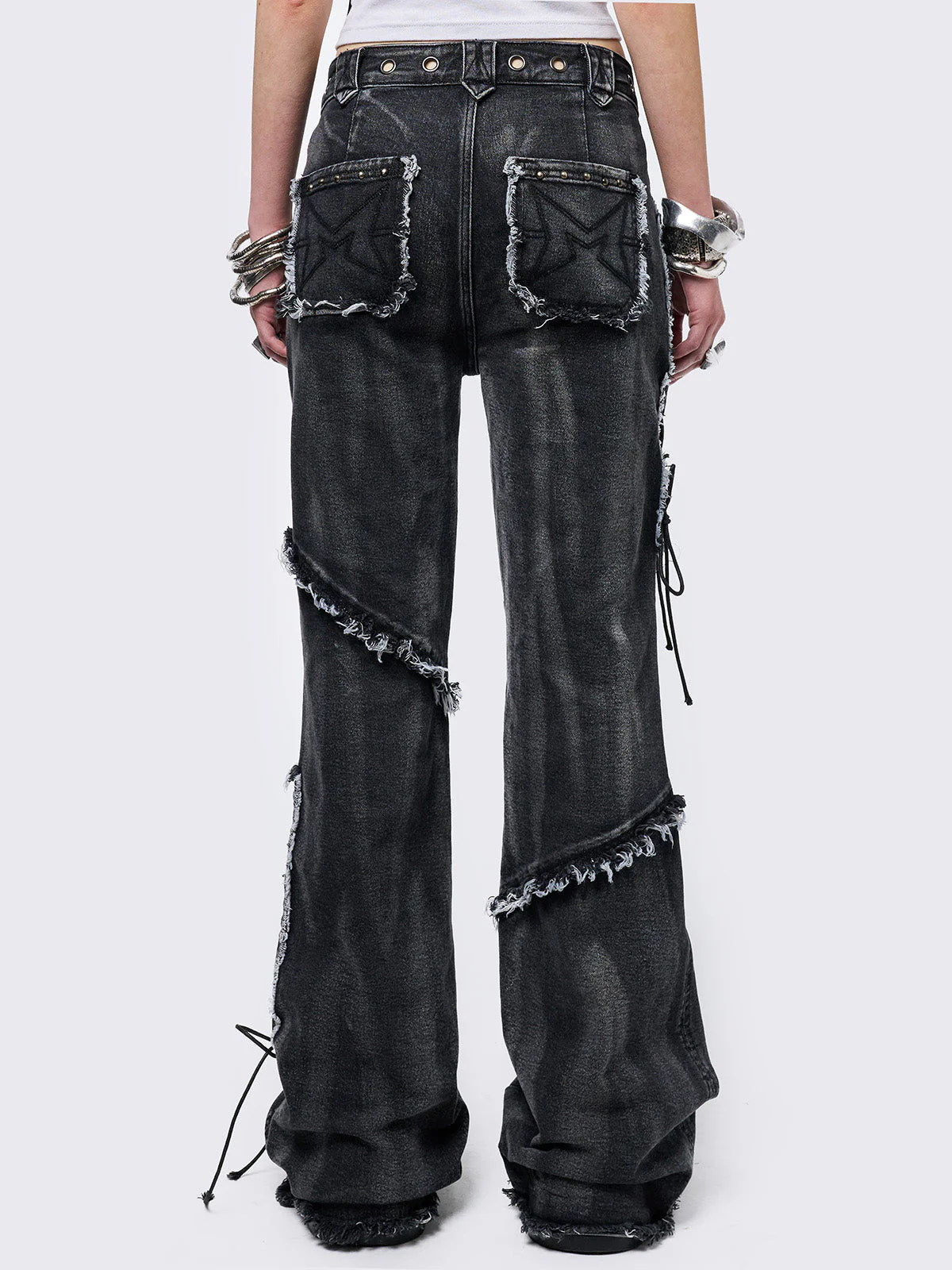 Minga Motion Flared Jeans