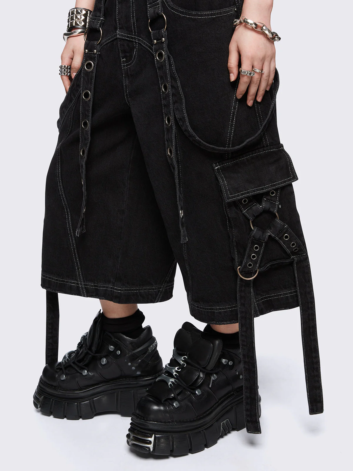 Minga Trek Black Washed Jorts