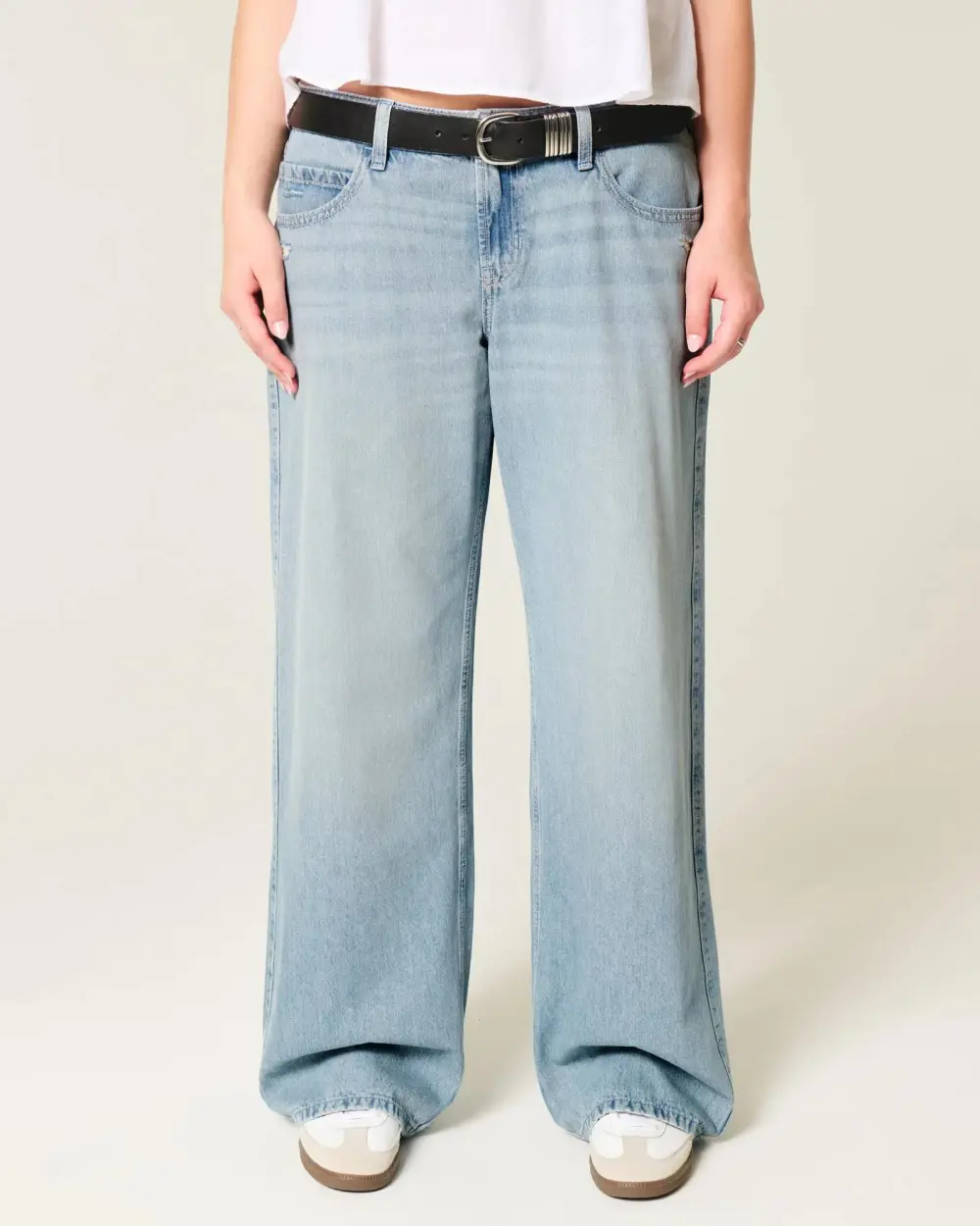 Low-Rise Dark Wash Baggy Jeans