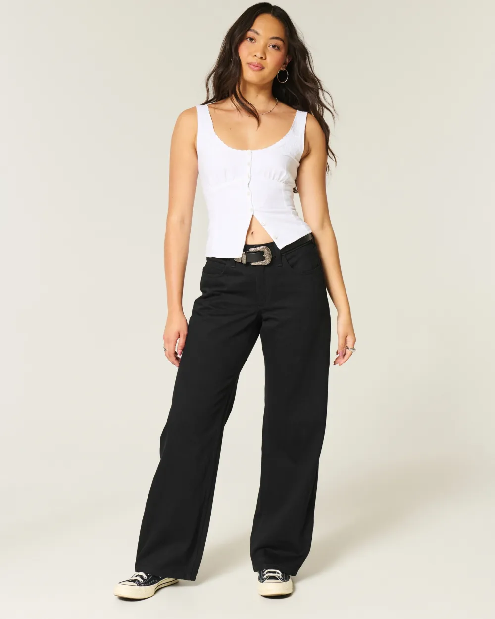 Curvy Low-Rise Light Wash Baggy Jeans