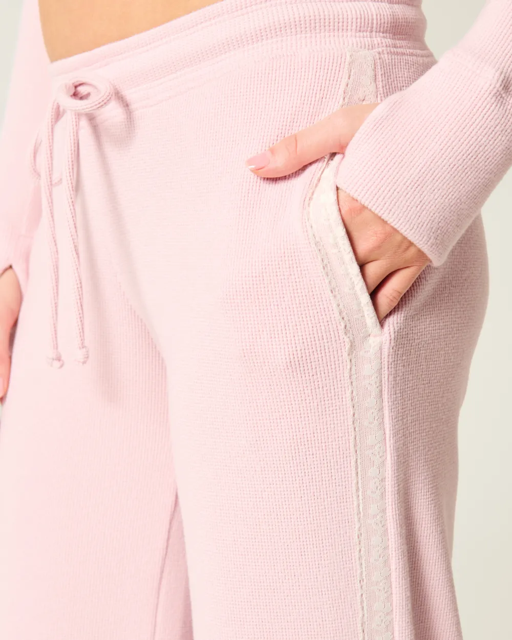 Gilly Hicks Waffle Lace Straight Pants