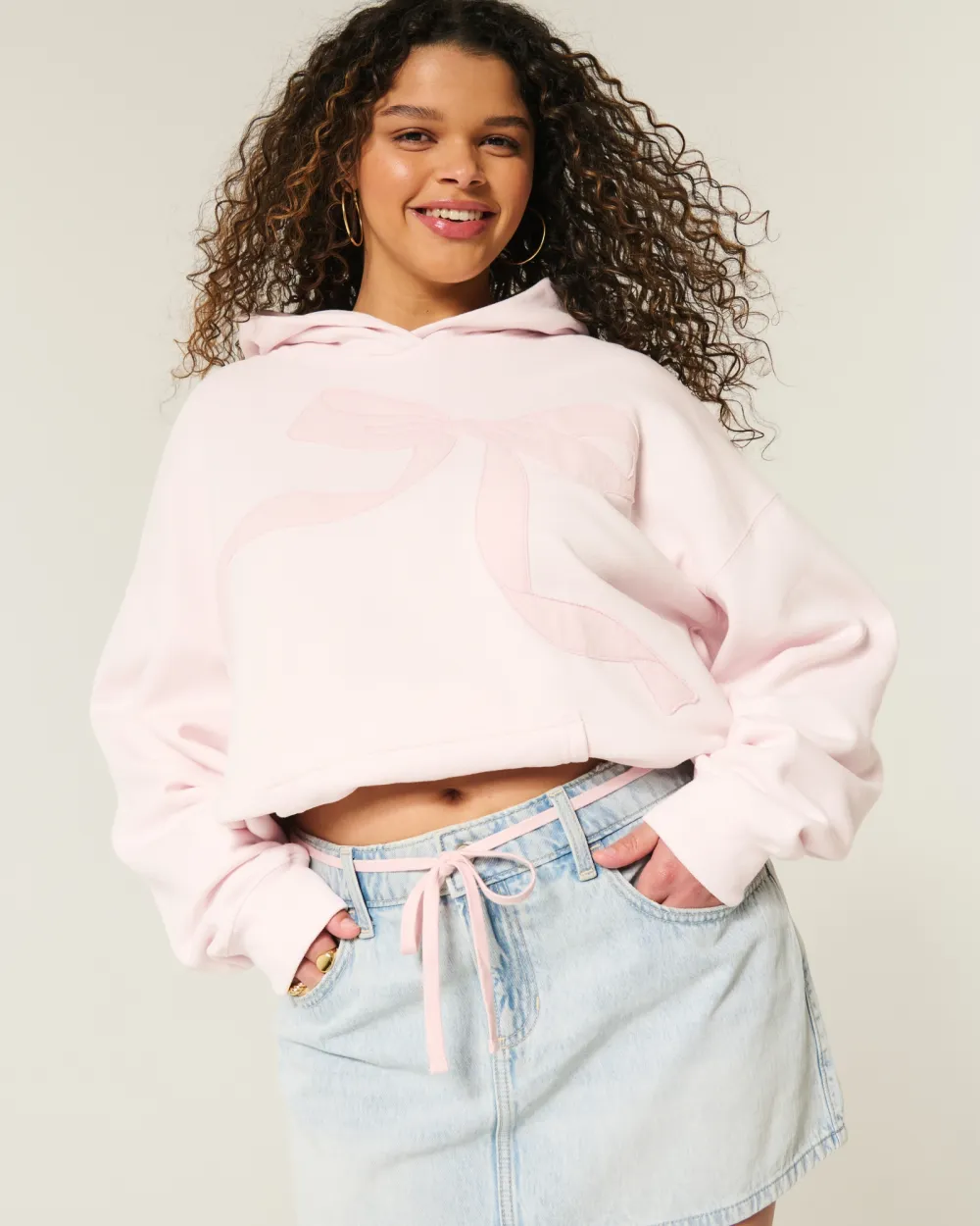 Oversized Bow Graphic Hoodie