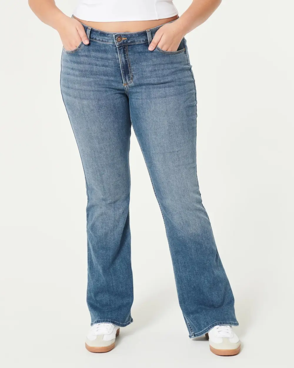 Curvy Mid-Rise Light Wash Boot Jeans