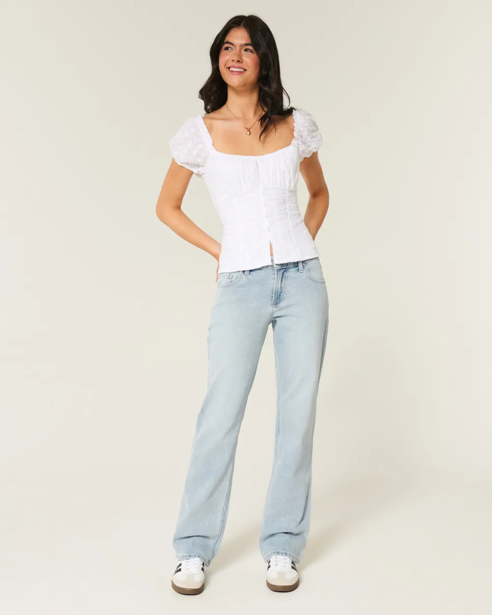 Low-Rise Light Wash Relaxed Straight Jeans