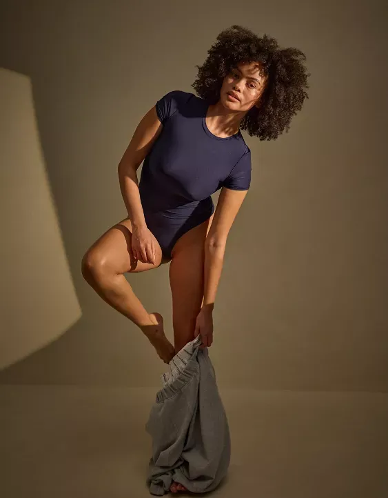 SMOOTHEZ Short Sleeve Bodysuit