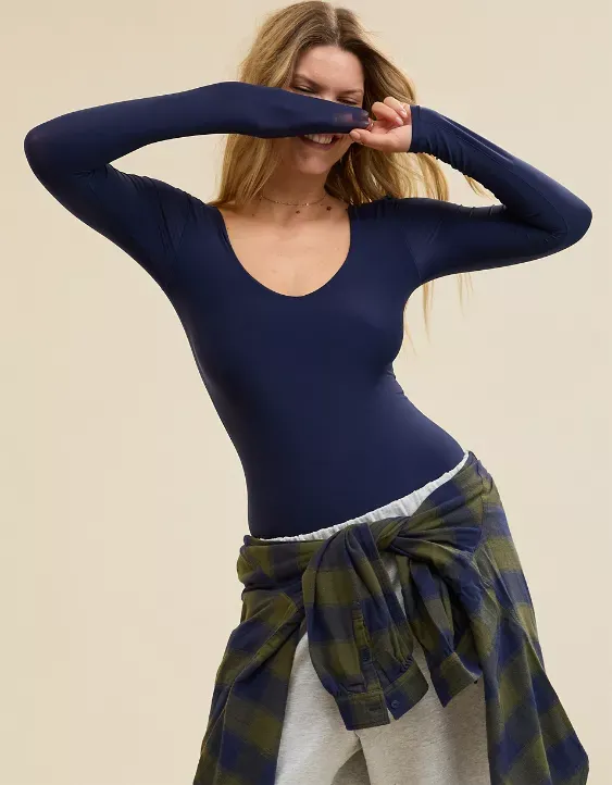SMOOTHEZ Long Sleeve Plunge Bodysuit