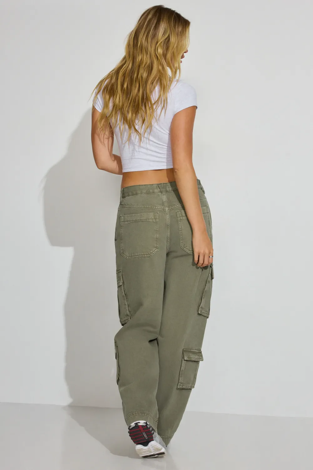 Low Rise Baggy Cargo Pants