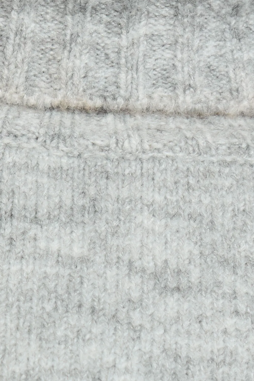 Spongy Cropped Turtleneck