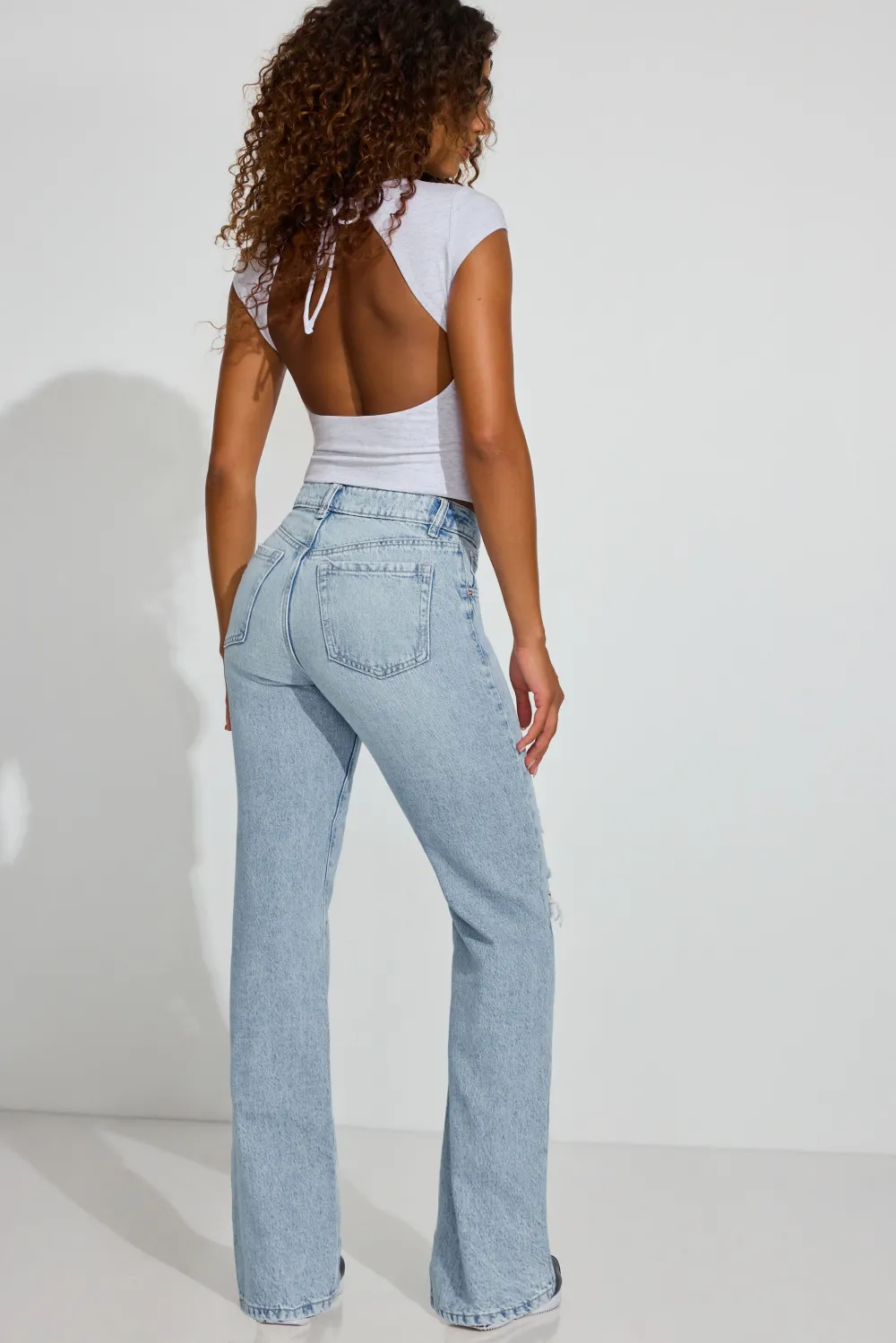 '90s Straight Jeans