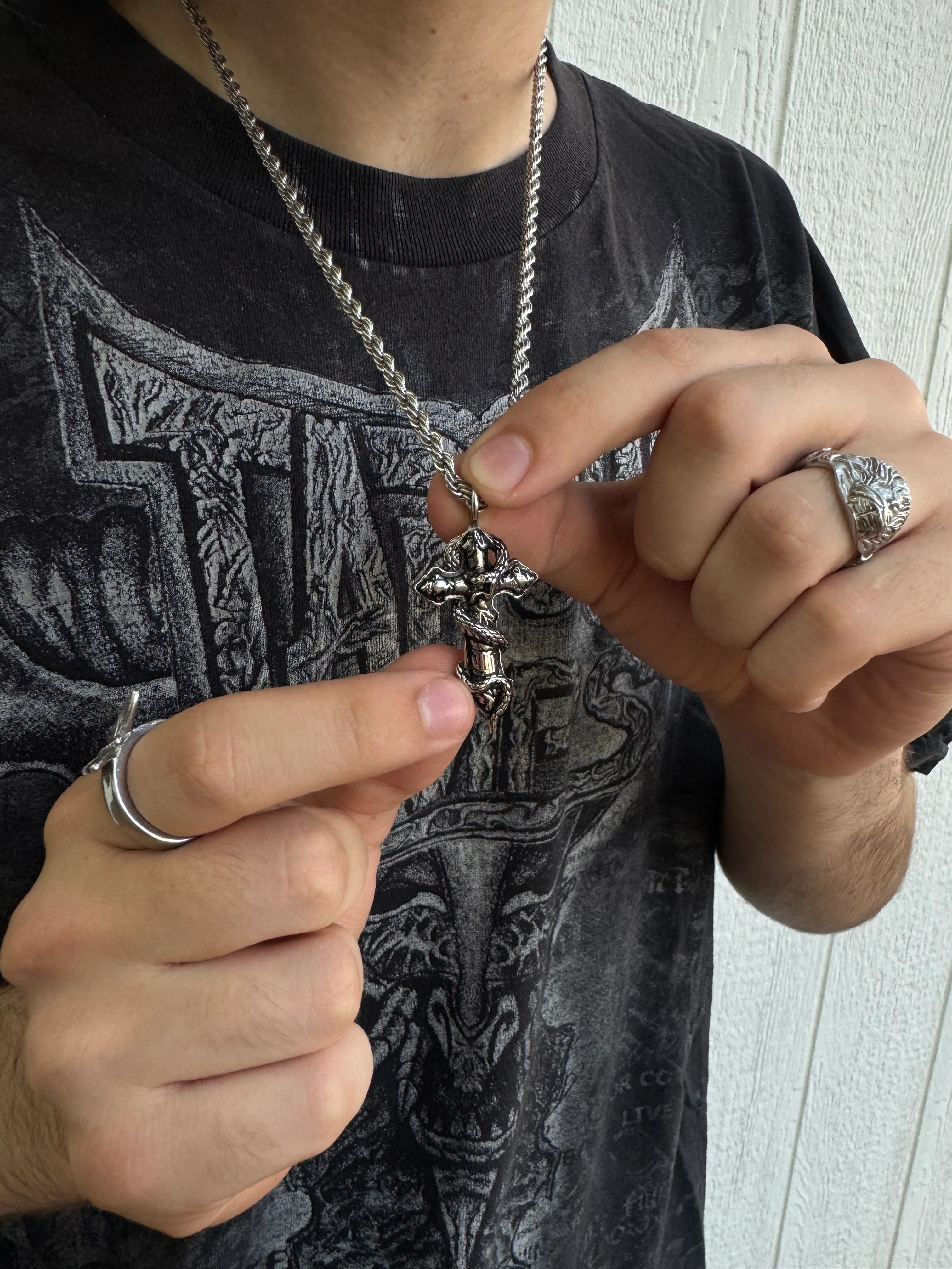 Stainless Steel GLOE Snake Cross Chain/Pendant