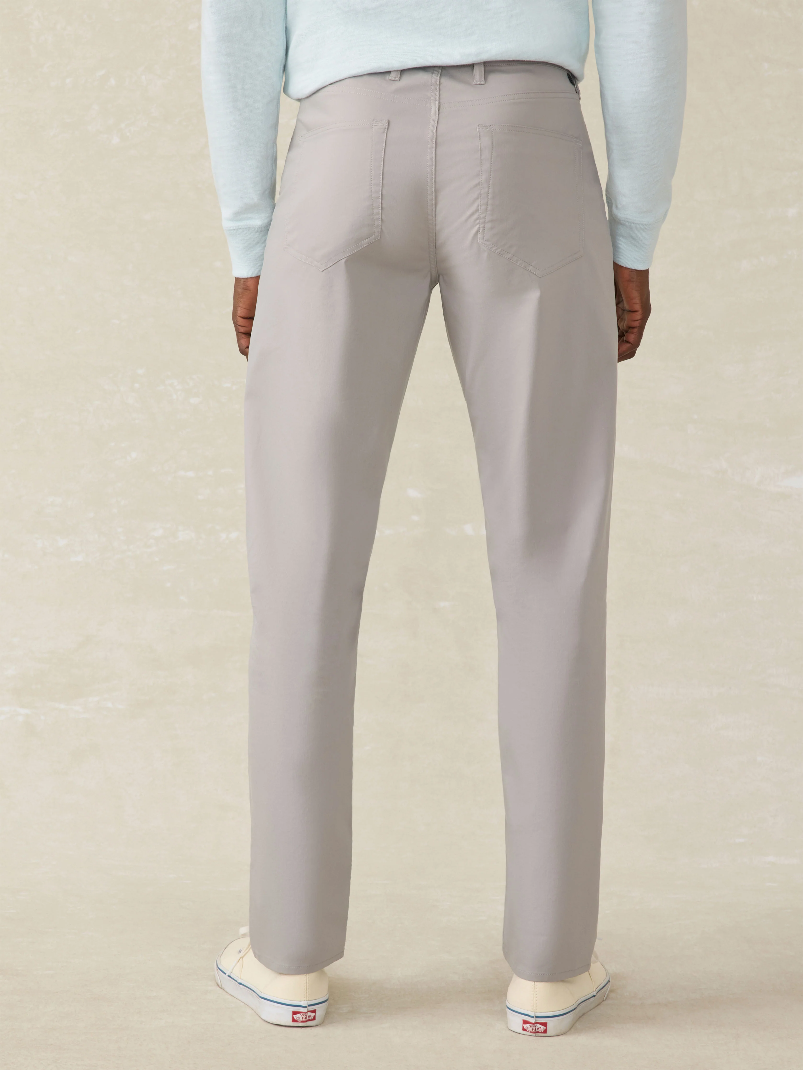 Movement™ 5-Pocket Pant - Fossil