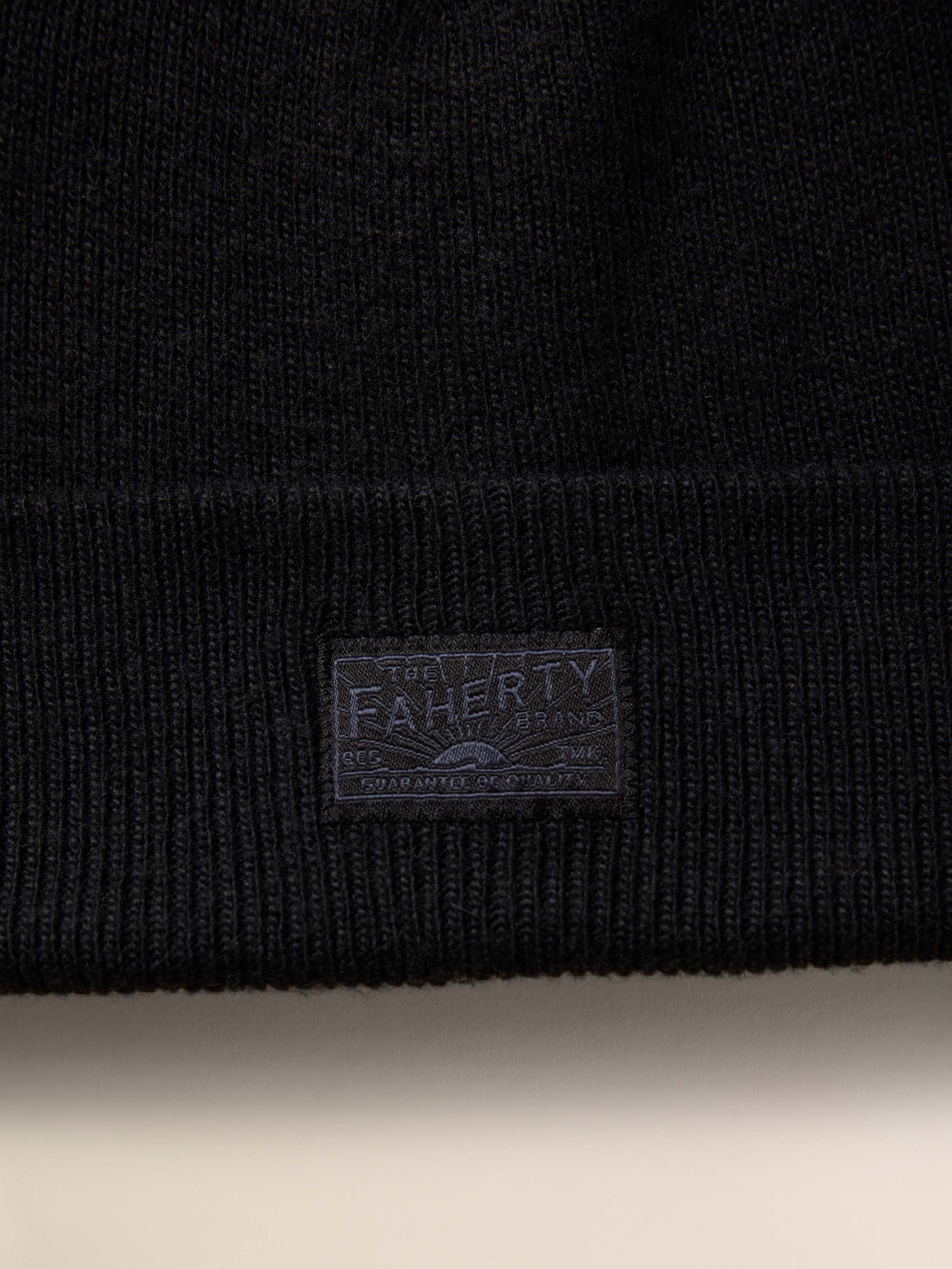 Faherty Essential Beanie - Black