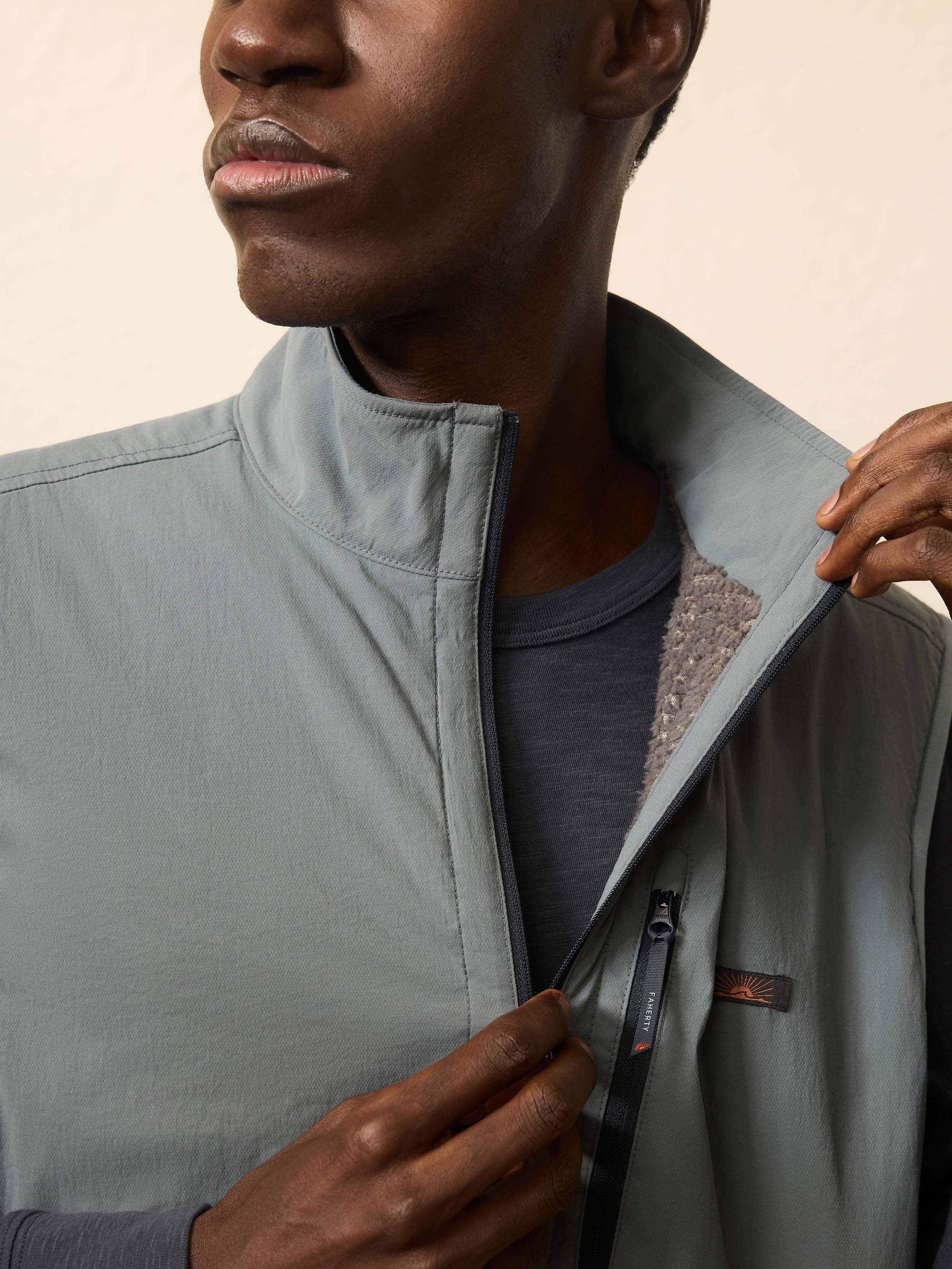 Shorelite Zephyr Vest - Seaglass Blue