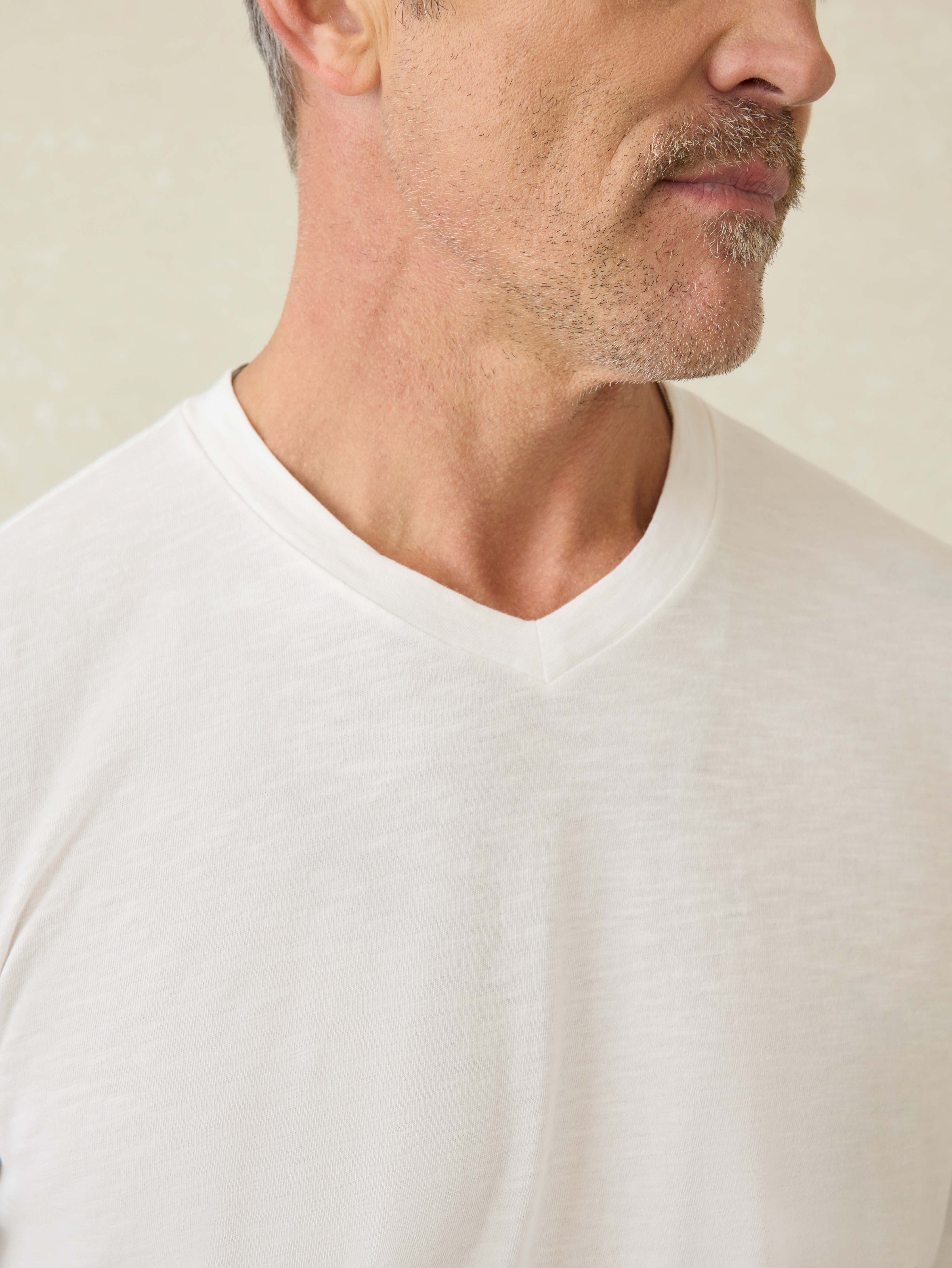 Short-Sleeve Sunwashed Regenerative Cotton V-Neck Tee - White