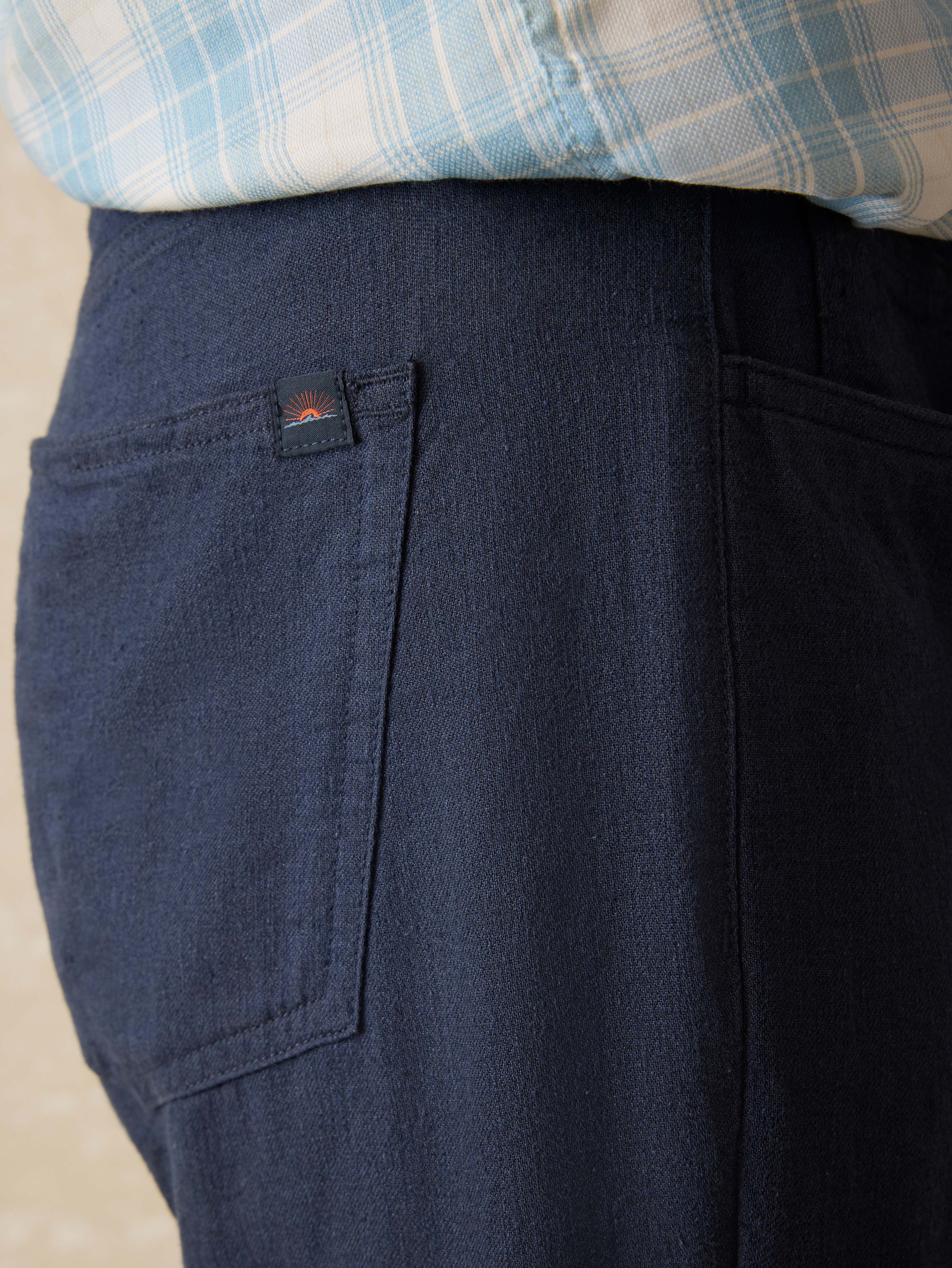 Movement™ Linen 5-Pocket Pant - Deep Sea Navy