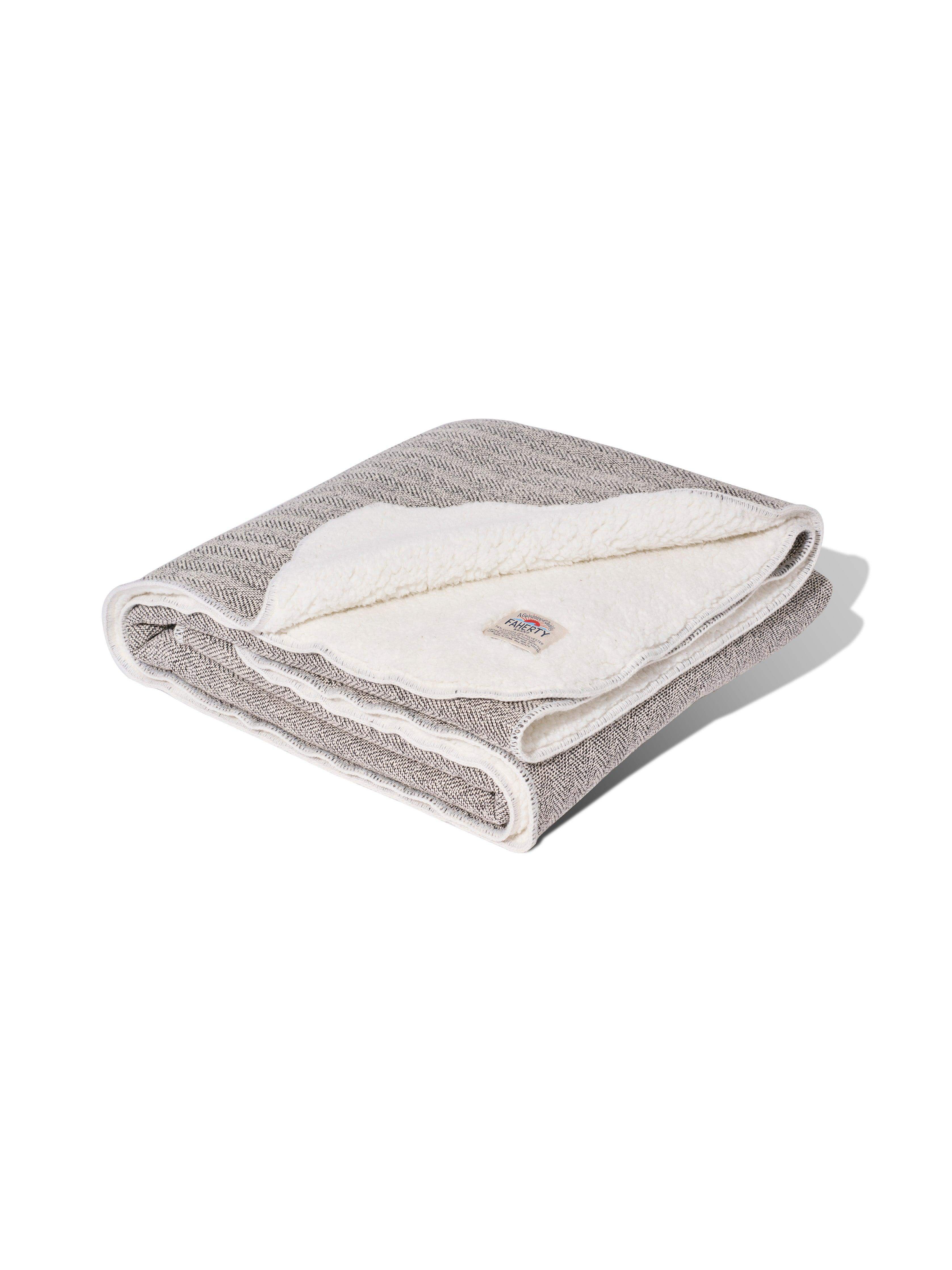 Whitewater High Pile Fleece Blanket - Latte