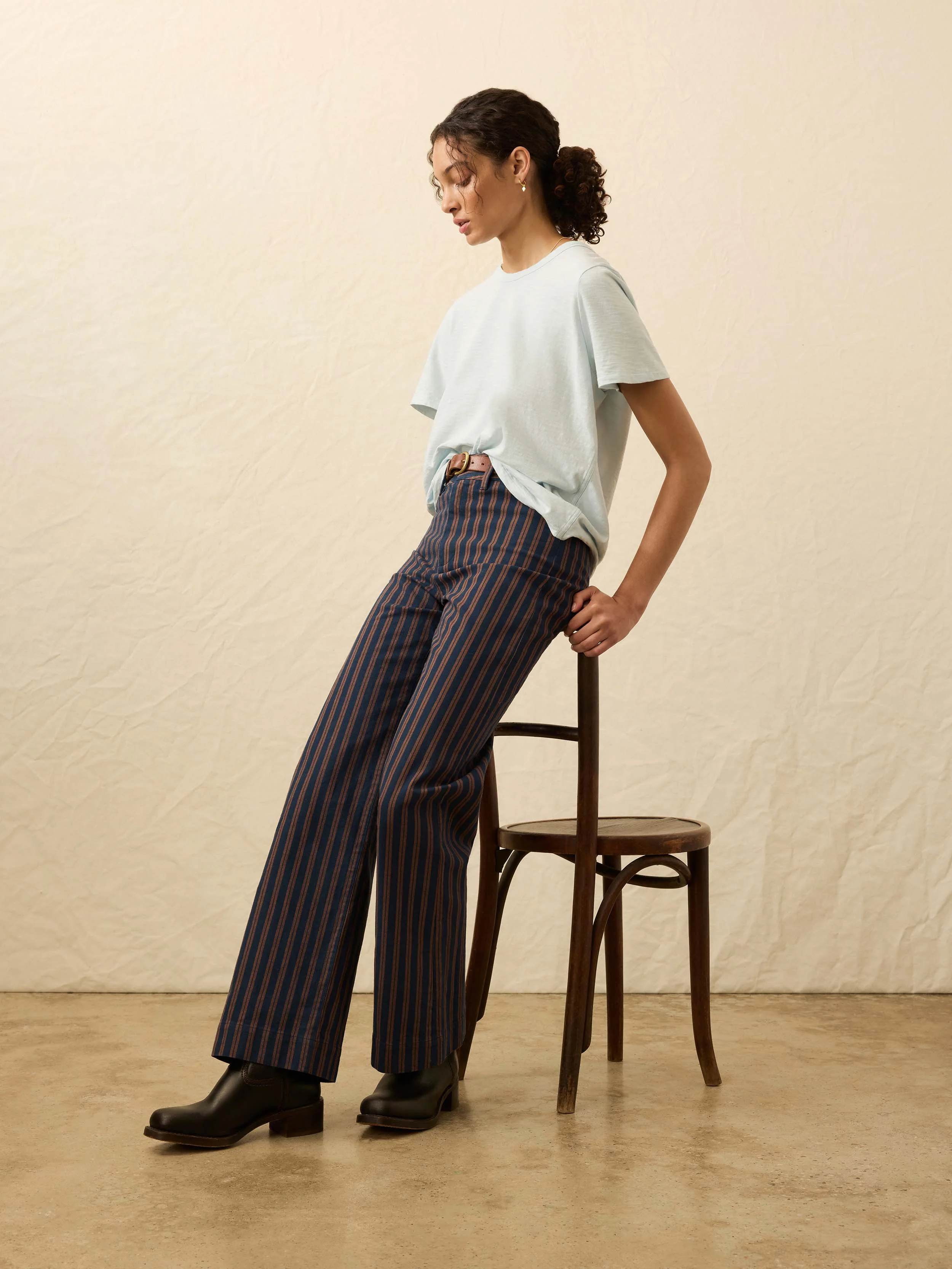 Sunwashed Essential Tee - Sky