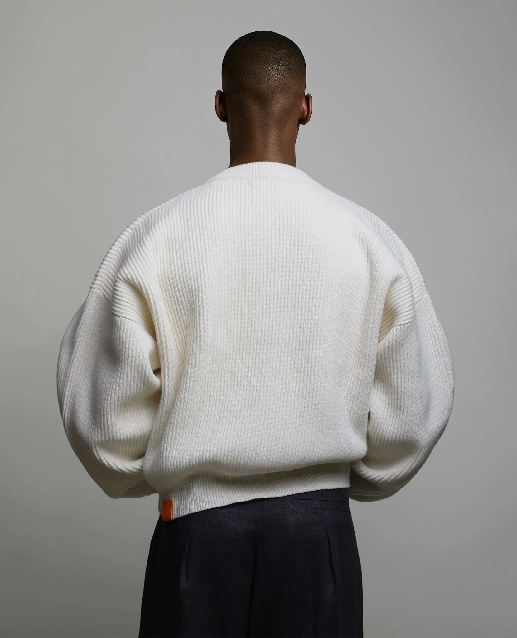 THE SWEATER - PUNTO BIANCO