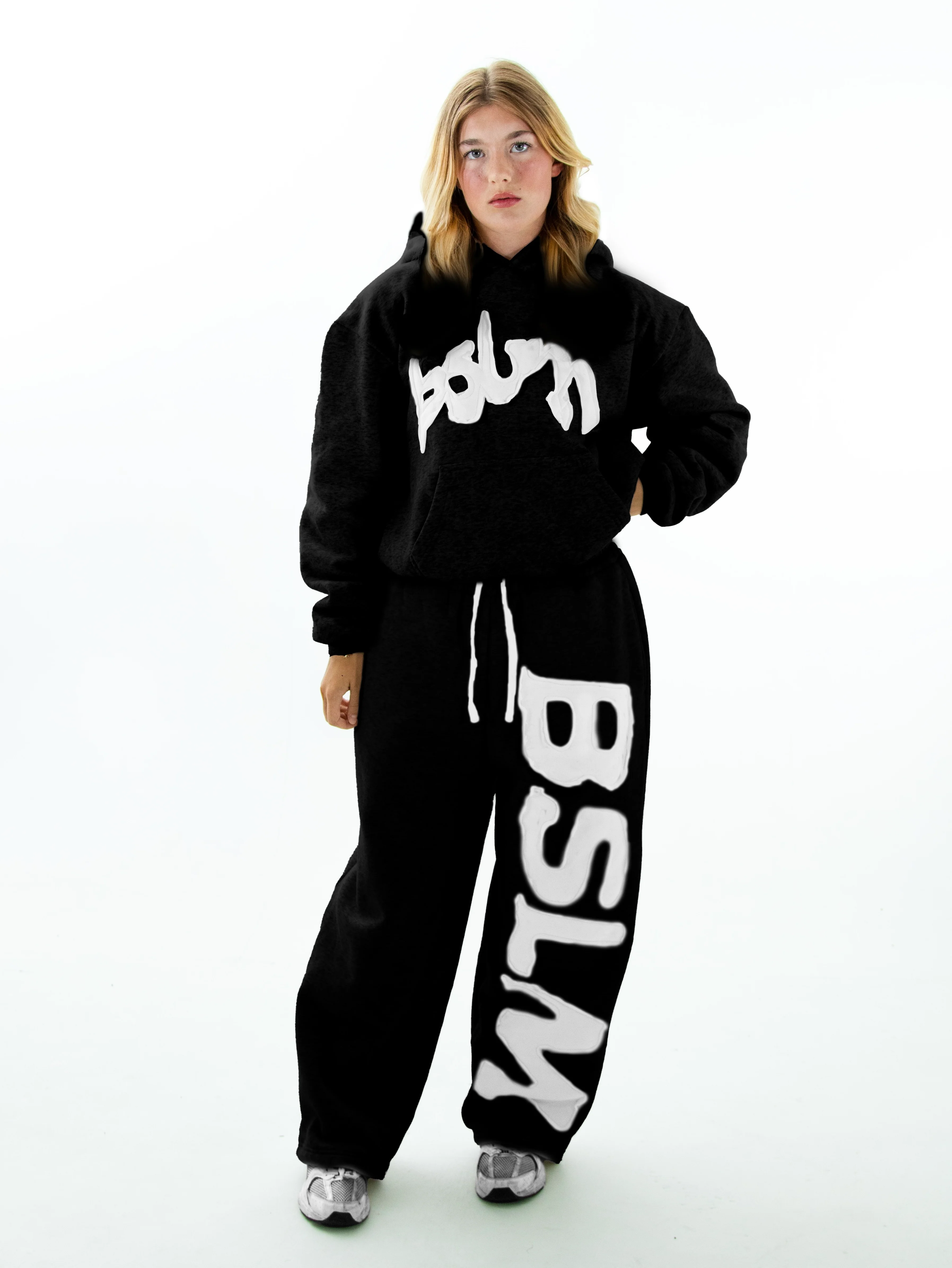 PATCHED SWEATPANTS BLACK