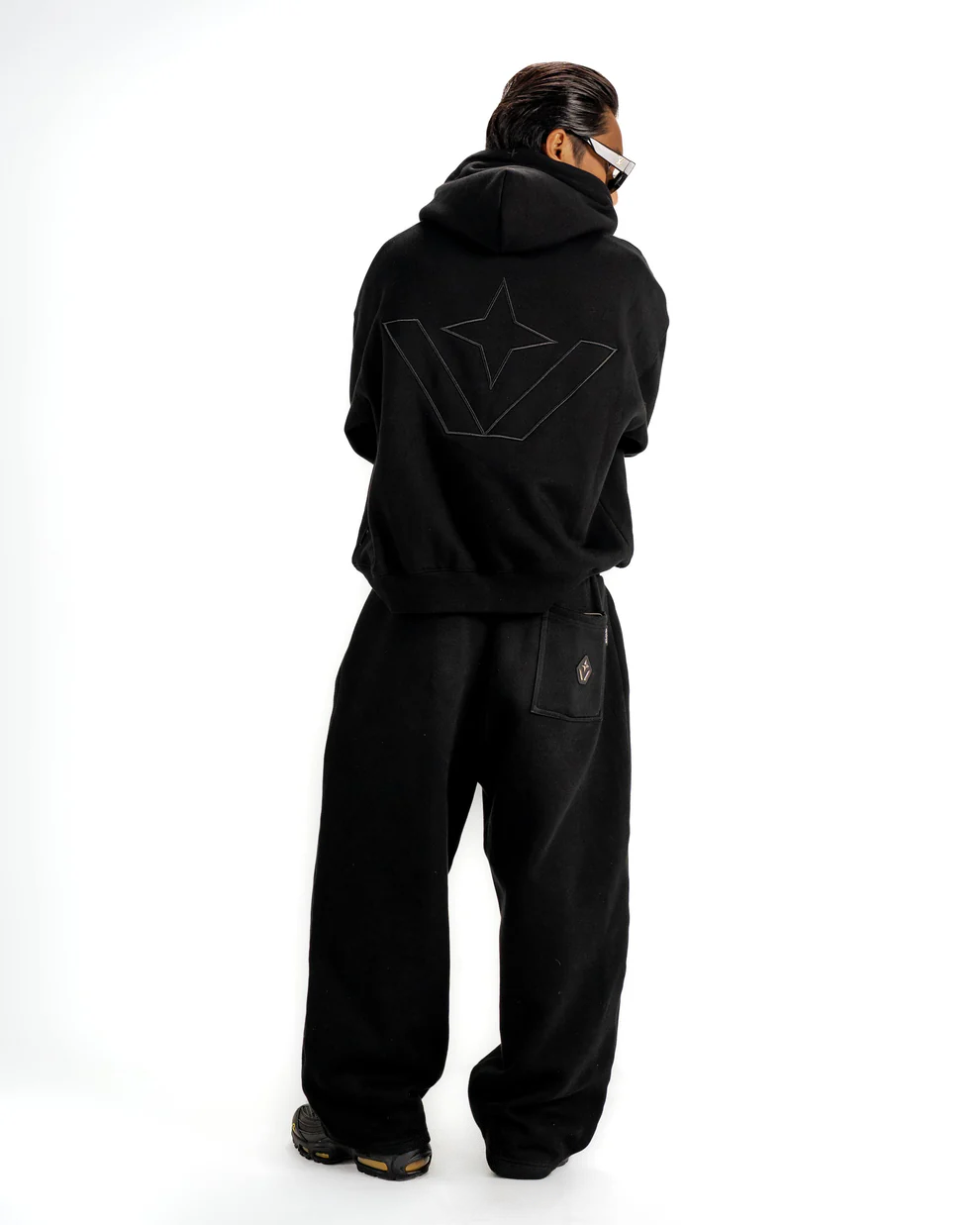 SWEATSUIT SET