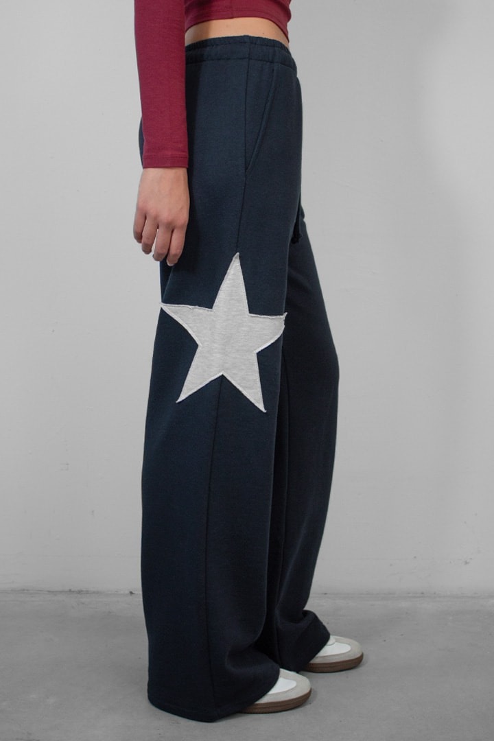 Wide-leg joggers with star