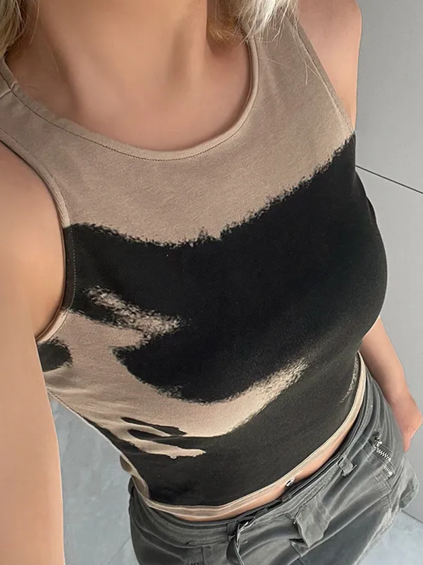 Portrait Print Cropped Tank Top