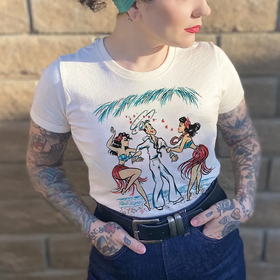 American Retro Women's Hawaiian Vacation T-shirt