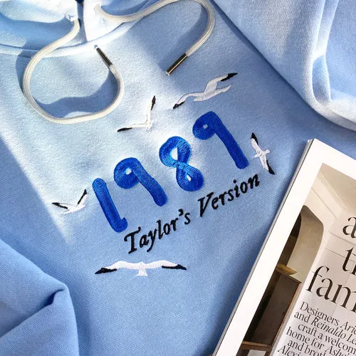 1989 TS Version In Blue & Black Embroidered Sweatshirt Hoodie T-shirt