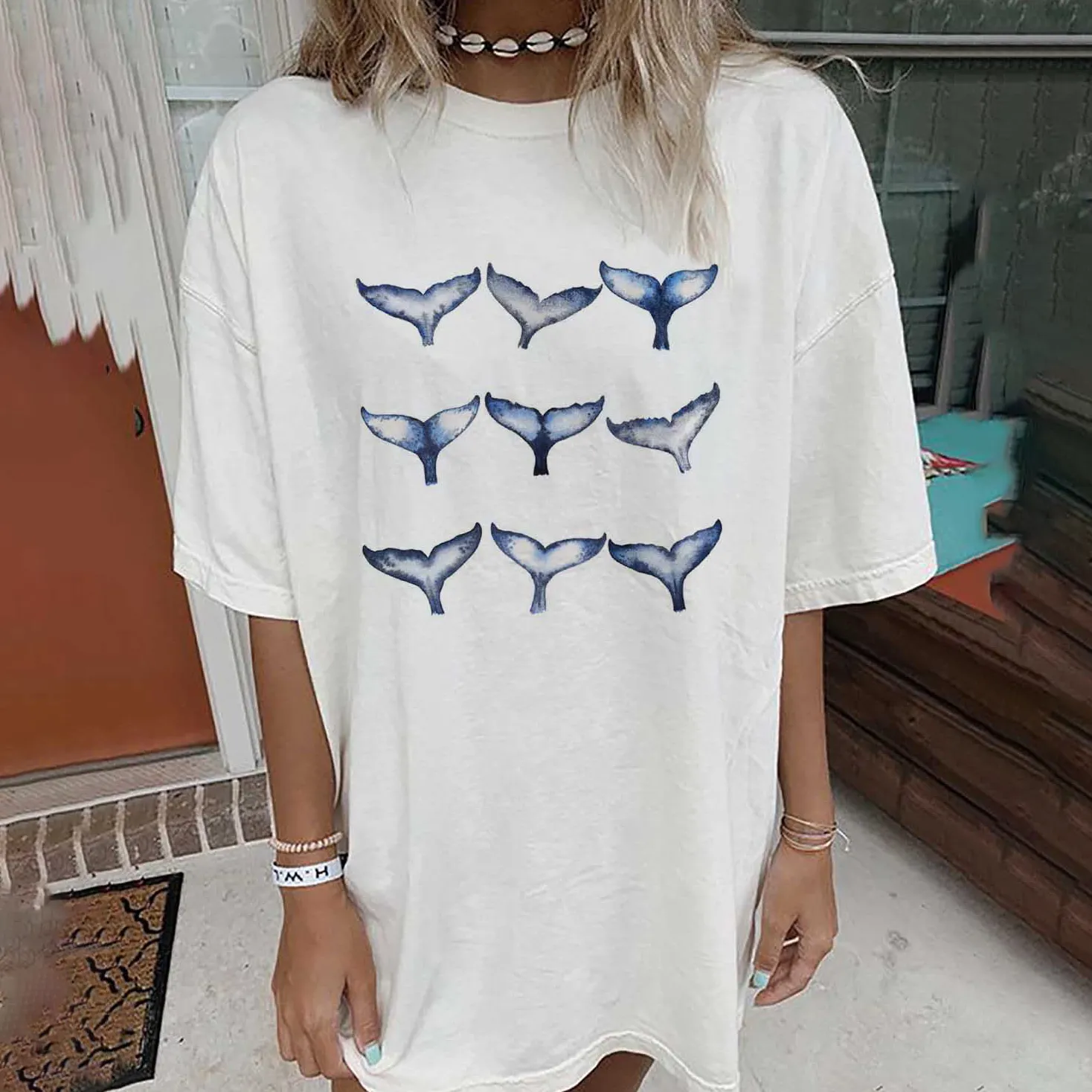 Women's Whale Tails Print Loose T-Shirt