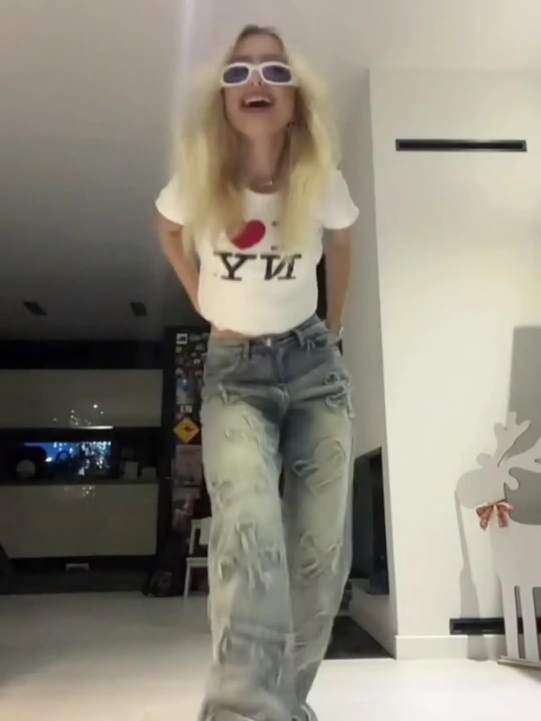 Letter Patch Faded Boyfriend Jeans