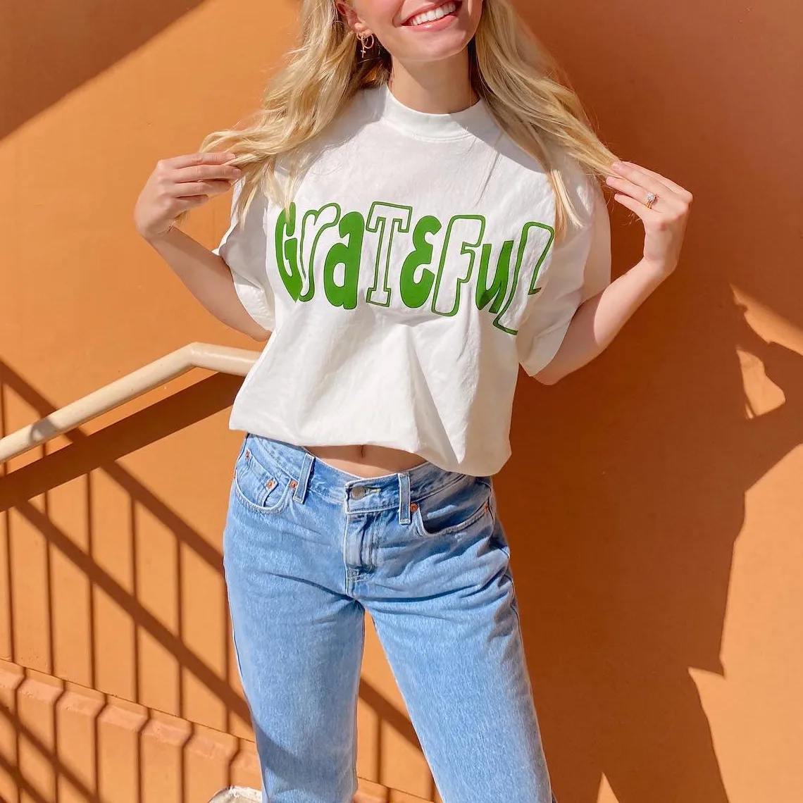 'GRATEFUL' Print Crew Neck Short Sleeve T-shirt