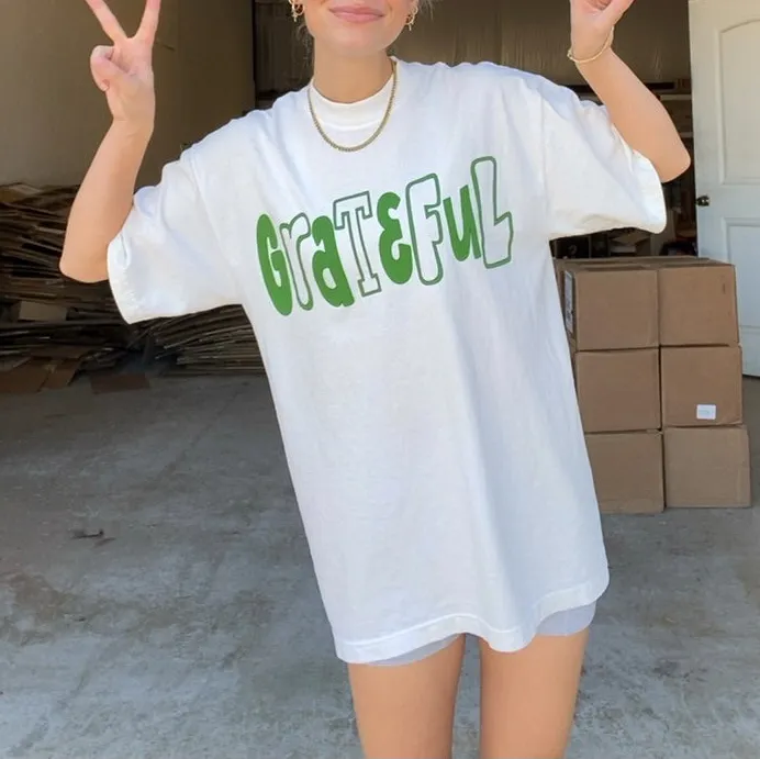 'GRATEFUL' Print Crew Neck Short Sleeve T-shirt